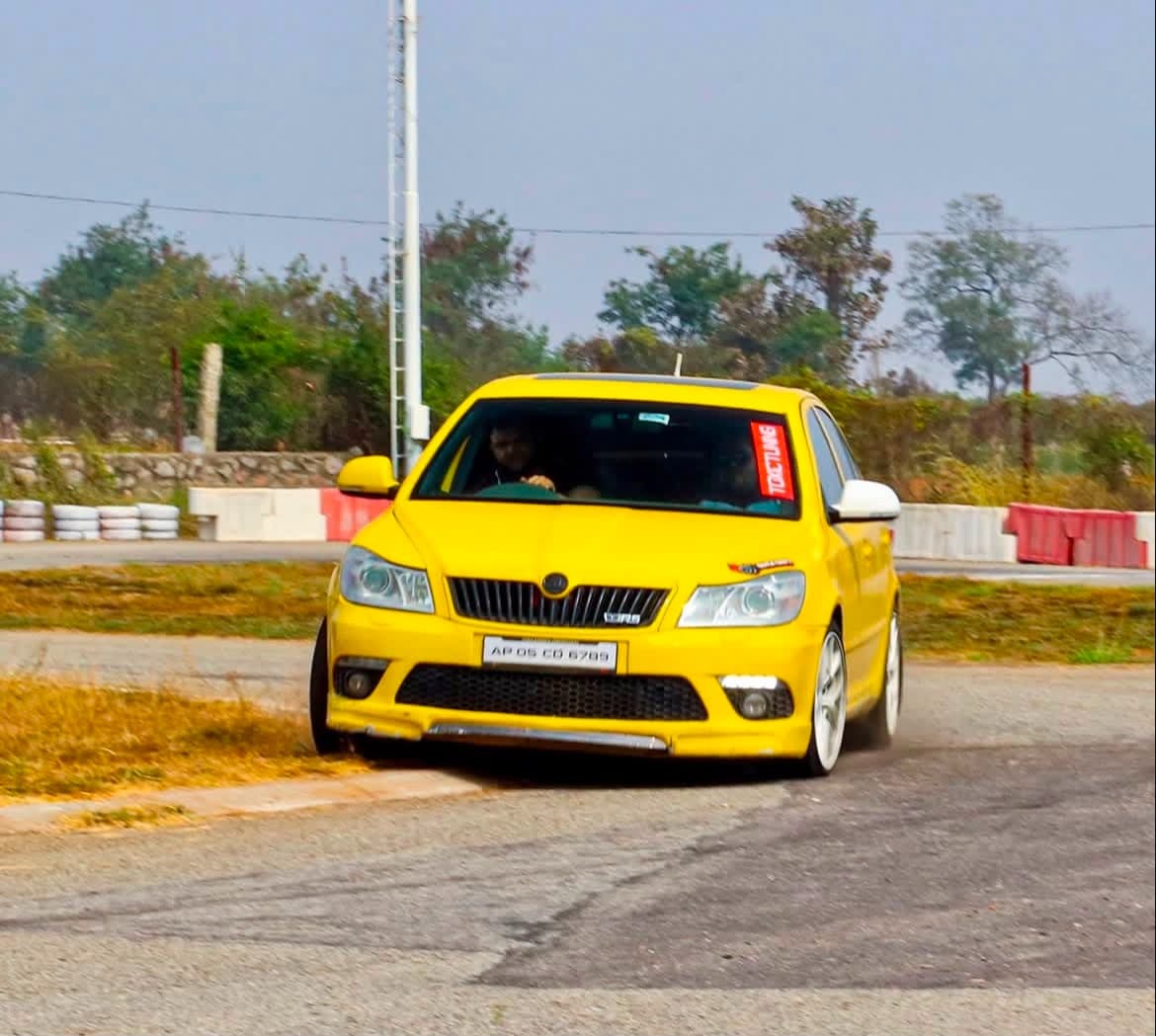Skoda Laura vRS 1.8 — Fastest FWD Laura in India